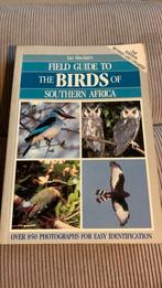 Field guide to the birds of Southern Africa Ian Sinclair, Ophalen of Verzenden, Zo goed als nieuw, Vogels