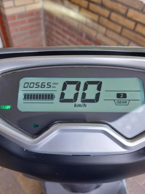 Elektrische Scooter te koop wegens medische omstandigheid., Fietsen en Brommers, Scooters | SYM, Zo goed als nieuw, Overige modellen