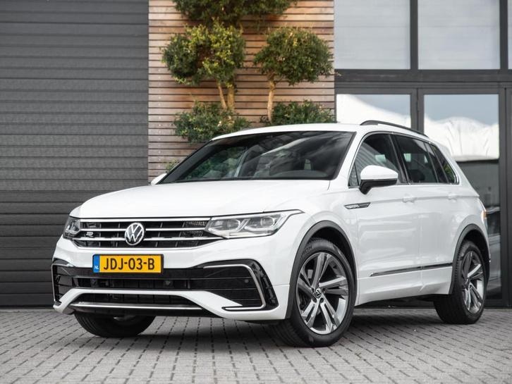 Volkswagen Tiguan 1.5 TSI R-Line Business+ / Wegklapbare Tre, Auto's, Volkswagen, Bedrijf, Te koop, Tiguan, ABS, Achteruitrijcamera