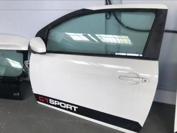 Portier links en rechts peugeot 108 citroen c1 toyota aygo beschikbaar voor biedingen