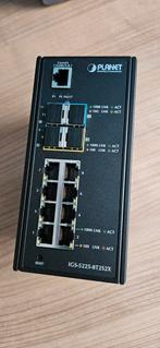 Planet IGS-5225-8T2S2X 10 gbps switch DIN mount, Computers en Software, Netwerk switches, Ophalen of Verzenden, Zo goed als nieuw