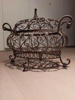 Te koop mooie metalen decoratieve siermand, Huis en Inrichting, Ophalen, Overige materialen, Mand, Zo goed als nieuw