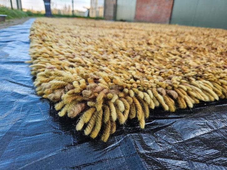 Vintage hoogpolig vloerkleed XL seventies, Huis en Inrichting, Stoffering | Tapijten en Kleden, Gebruikt, 200 cm of meer, Rechthoekig