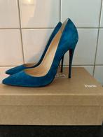 Louboutin pumps maat 39, Kleding | Dames, Schoenen, Gedragen, Louboutin, Blauw, Ophalen of Verzenden