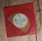 Queen - Another one bites the Dust (Argentina 1980) 7", prom, Gebruikt, 7 inch, Single, Ophalen of Verzenden