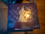 Pokémon TCG: Paldean Fates Elite Trainer Box, Ophalen of Verzenden, Nieuw