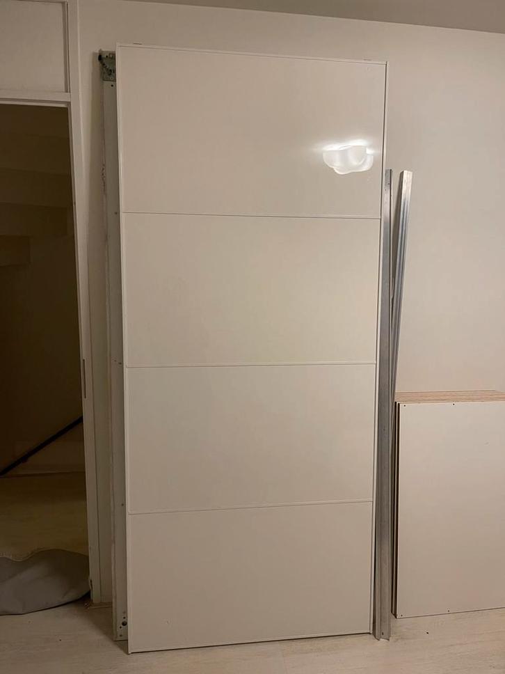 Ikea pax schuifdeuren deuren/sliding doors 8 glos wit panels, Huis en Inrichting, Kasten | Kledingkasten, Zo goed als nieuw, 200 cm of meer