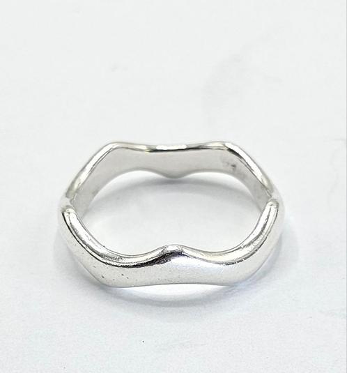 Zilveren Ring, Sieraden, Tassen en Uiterlijk, Ringen, Zo goed als nieuw, Dame, Kleiner dan 17, Zilver, Zilver, Verzenden