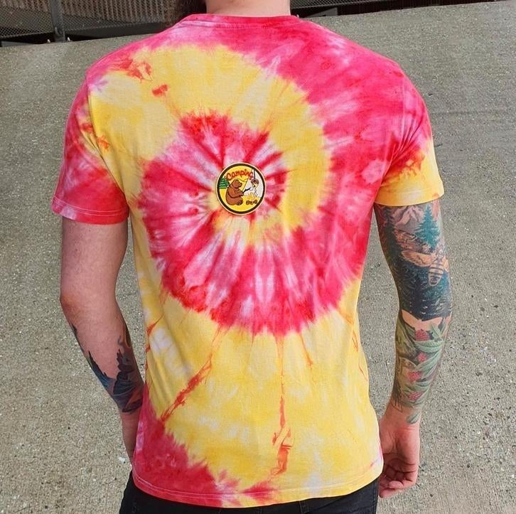 Rood-geel spiral tie dye camping patch tshirt unisex maat L, Maat 52/54 (L), Spiral Creaties, Nieuw, Ophalen of Verzenden