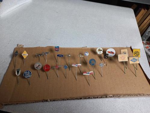25 autospeldjes waarvan enkele antieke, Verzamelen, Speldjes, Pins en Buttons, Gebruikt, Overige onderwerpen, Ophalen of Verzenden