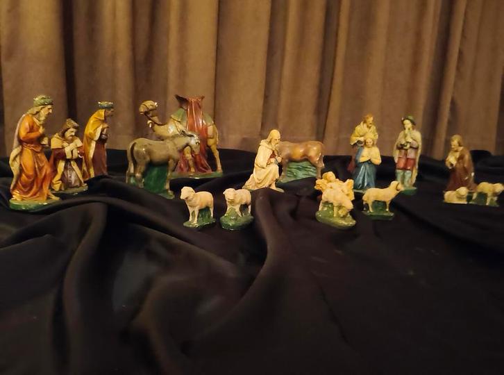 Kerststal Figuren Set, handgeschilderd op gips., Diversen, Kerst, Ophalen of Verzenden