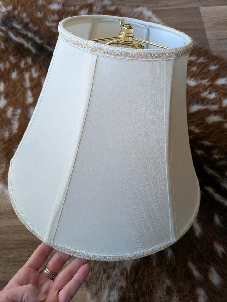 Crèmekleurige Klassieke Lampenkap, Huis en Inrichting, Lampen | Lampenkappen, Zo goed als nieuw, Minder dan 25 cm, Rond, Crème