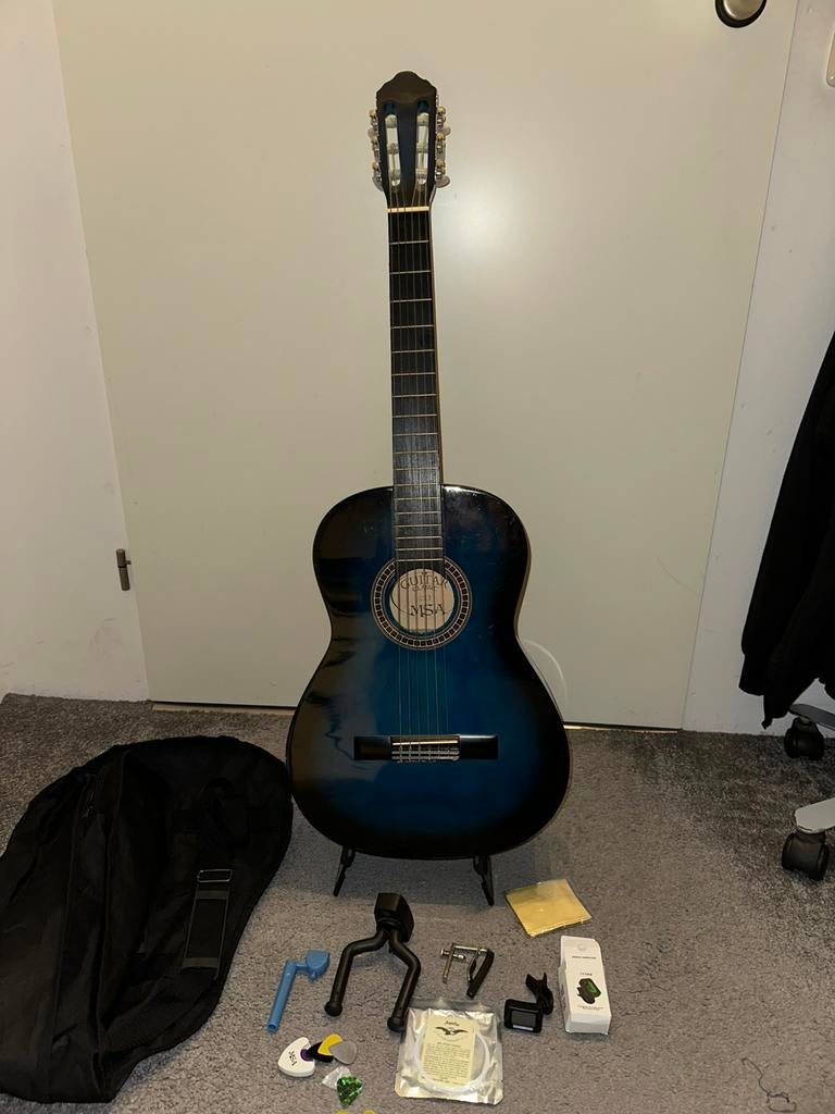 MSA Klassike gitaar, blueburst met tas en accesoires, Ophalen, Zo goed als nieuw, Klassieke of Spaanse gitaar