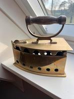 Antiek koperen strijkijzer, Ophalen of Verzenden, Gebruikt, Draadloos strijkijzer