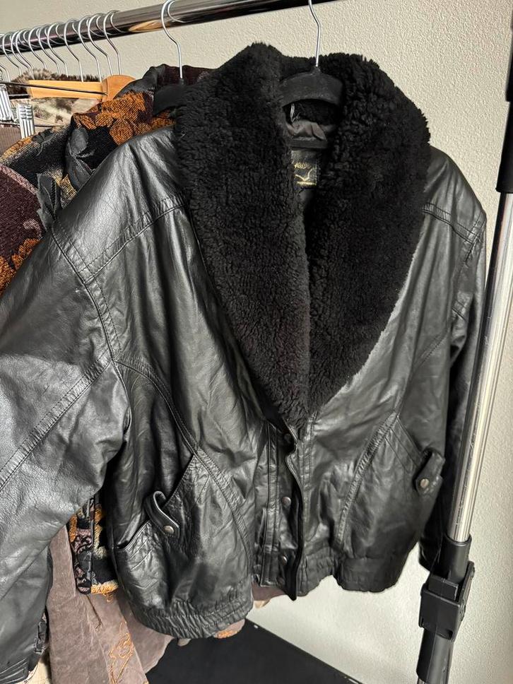 Vintage Y2K zwart echt lederen piloten stijl bomber jack, Kleding | Dames, Jassen | Winter, Zo goed als nieuw, Maat 42/44 (L)