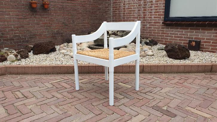 Vico Magistretti design fauteuil, Huis en Inrichting, Stoelen, Zo goed als nieuw, Eén, Hout, Riet of Rotan, Wit, Ophalen