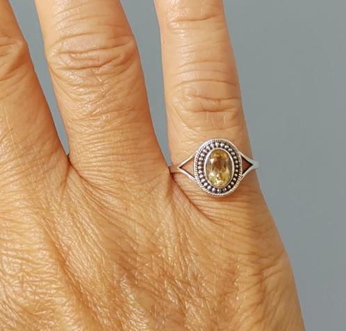 zilveren ring met natuurlijke Citrien steen zilver 925, Sieraden, Tassen en Uiterlijk, Ringen, Nieuw, Dame, Kleiner dan 17, Geel