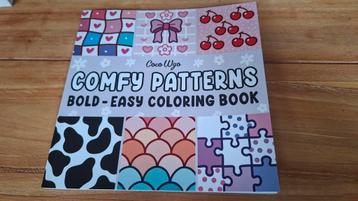 Comfy patterns van Coco Wyo beschikbaar voor biedingen
