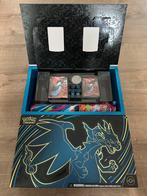 Mega Charizard X ex Ultra-Premium Collection zonder kaarten, Ophalen of Verzenden, Zo goed als nieuw