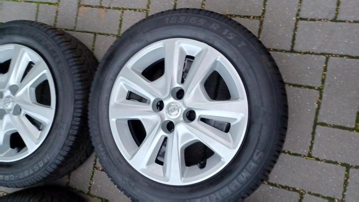 Winterbanden opel corsa d e adam 185 65 15 tpms velgen, Auto-onderdelen, Banden en Velgen, Banden en Velgen, Winterbanden, 15 inch