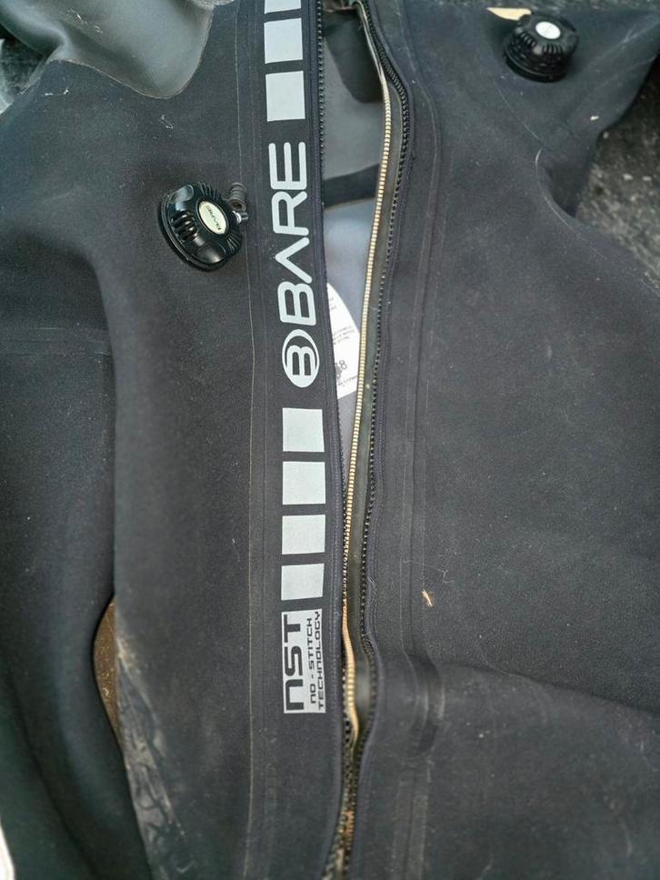 Bare XCD2 Tech Dry Duikpak - Maat LT, Watersport en Boten, Duiken, Gebruikt, Duikpak, Ophalen of Verzenden