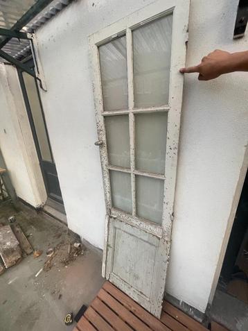 Kastdeuren glas beschikbaar voor biedingen