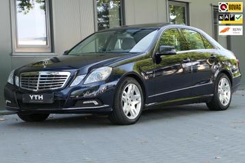 Mercedes-Benz E-klasse 500 Elegance V8 Schuifdak Luchtvering beschikbaar voor biedingen