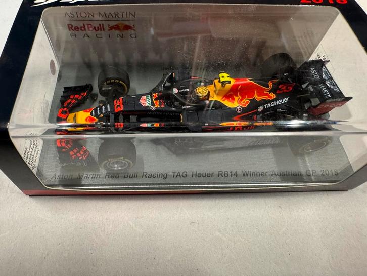 Max Verstappen RB14 1:43 Oostenrijk 2018, Hobby en Vrije tijd, Modelauto's | 1:43, Zo goed als nieuw, Auto, MiniChamps, Ophalen of Verzenden