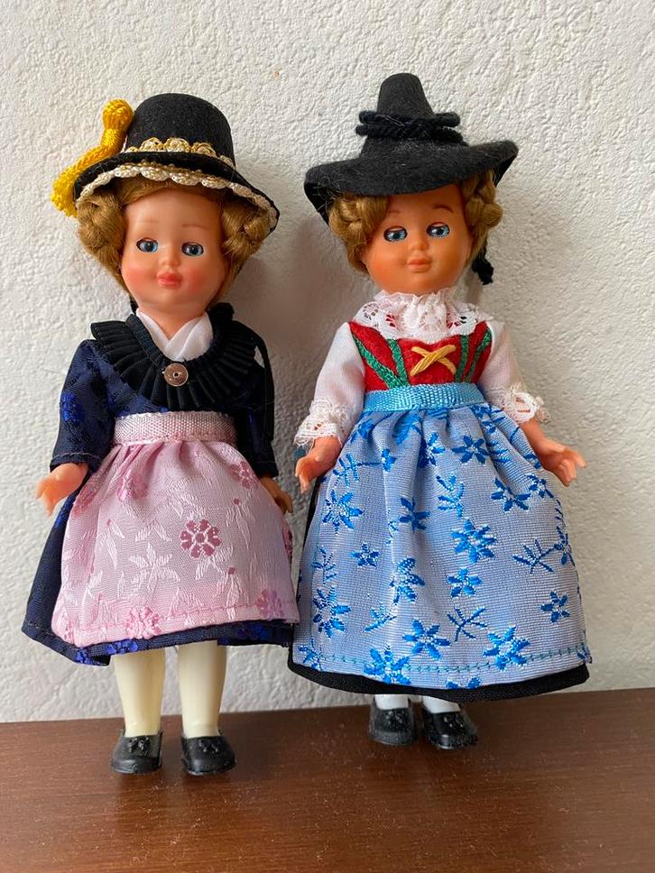 5 klederdrachtpoppetjes; souvenirs uit jaren 80, Verzamelen, Poppen, Gebruikt, Pop, Ophalen of Verzenden