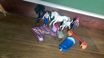 Een leuke schleich set beschikbaar voor biedingen
