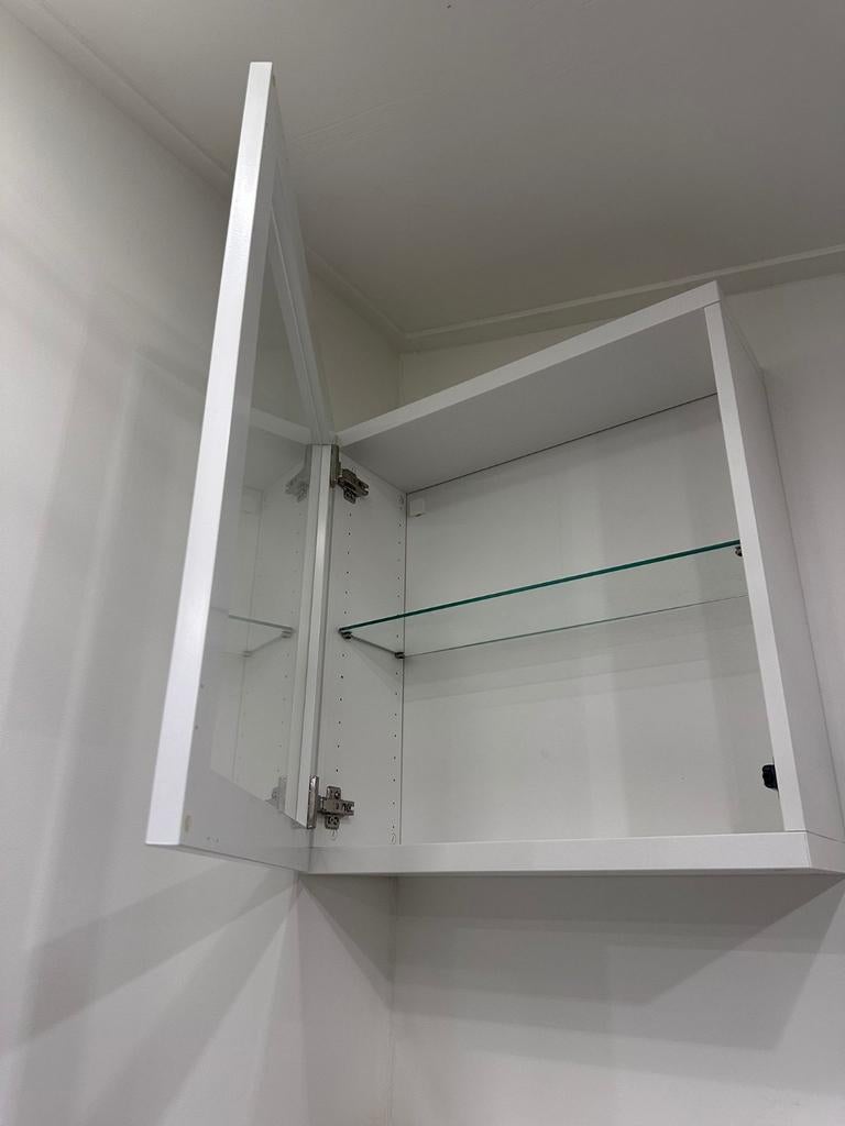 BESTA kast, wit. 60x22x64cm, Ophalen, Zo goed als nieuw
