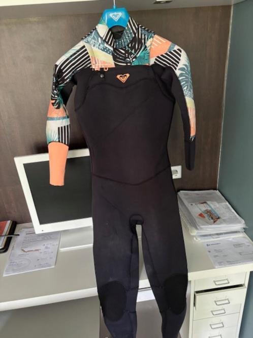 4/3 MM Roxy Surfpak Borstrits Dames, Watersport en Boten, Watersportkleding, Gebruikt, Wetsuit, Kind, Ophalen of Verzenden