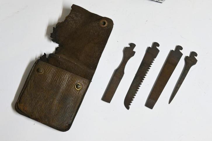 onderdelen pocket tool set ca begin vorige eeuw DRGM, Antiek en Kunst, Antiek | Gereedschap en Instrumenten, Ophalen of Verzenden