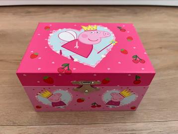 Peppa Pig sieradendoosjes roze met muziekje beschikbaar voor biedingen