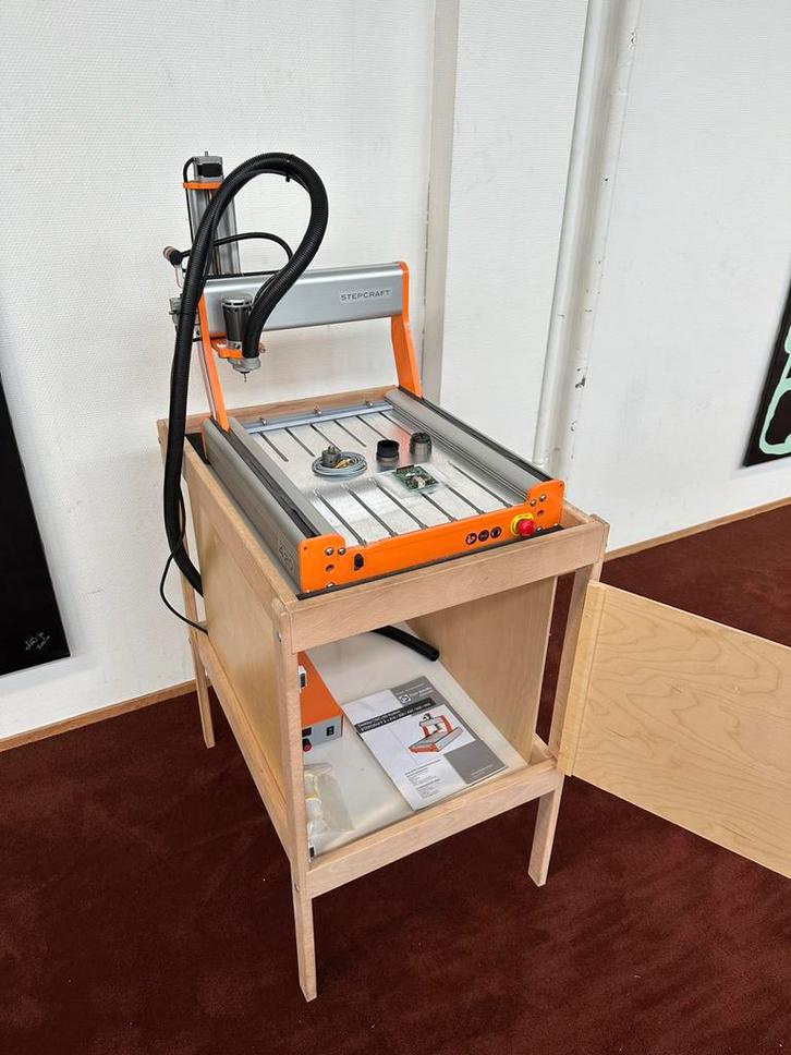 Stepcraft 2 420 + HF SPINDLE + tool sensor + drag knife, Doe-het-zelf en Verbouw, Gereedschap | Freesmachines, Zo goed als nieuw