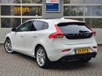 Volvo V40 2.0 T3 Dynamic Edition|Trekhaak|Pano||leder|H&D|LE, Voorwielaandrijving, 65 €/maand, Gebruikt, 4 cilinders