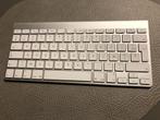 Apple A1314 - Draadloos Bluetooth Toetsenbord - AZERTY, Computers en Software, Ophalen, Azerty, Apple Magic Keyboard, Zo goed als nieuw