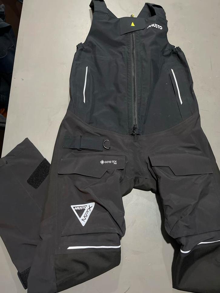 Musto MPX Dames Zeilbroek Maat 10, Watersport en Boten, Watersportkleding, Zo goed als nieuw, Zeilbroek, Dame, Ophalen