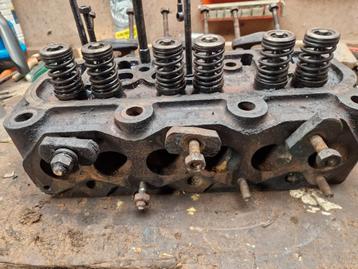 Hanomag Cilinderkop D21 R22 R27 R324 R430 beschikbaar voor biedingen