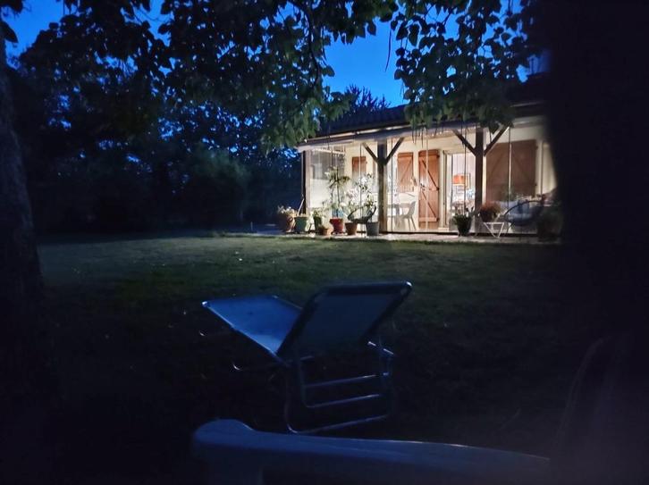 Heerlijke vakantievilla met zwembad in de Lot, Vakantie, Vakantiehuizen | Frankrijk, Midi-Pyreneeën, Landhuis of Villa, Dorp, Aan meer of rivier