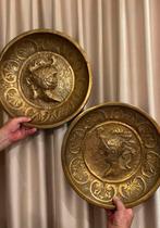 2 koperen wandborden doorsnee 40 cm, Antiek en Kunst, Antiek | Wandborden en Tegels, Ophalen of Verzenden