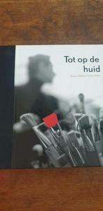 Tot op de huid - Ans Markus, Ophalen of Verzenden, Zo goed als nieuw