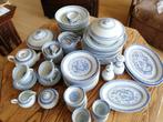 Chinees eetservies 12delig, en theeservies 6delig, Ophalen