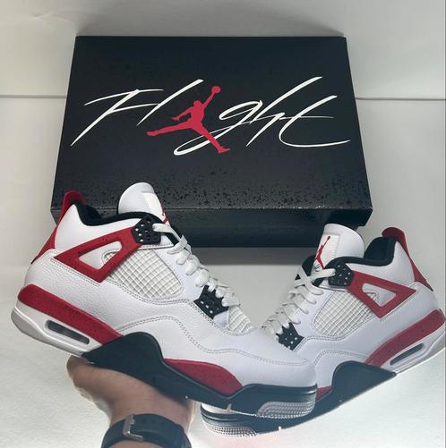 Jordan 4 Retro Red Cement maat 44, Kleding | Heren, Schoenen, Nieuw, Sneakers of Gympen, Wit, Ophalen of Verzenden