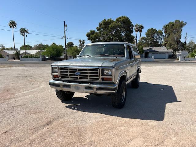 Ford Bronco XLT (bj 1986, automaat), Auto's, Oldtimers, Bedrijf, Te koop, Ford, Benzine, SUV of Terreinwagen, Automaat, Zilver of Grijs