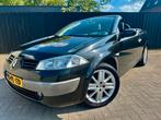 Renault Mégane 2.0 16V Cabrio AUTOMAAT 2004 Zwart APK NAP✅, Auto's, Renault, 1998 cc, 74 €/maand, Zwart, 4 cilinders