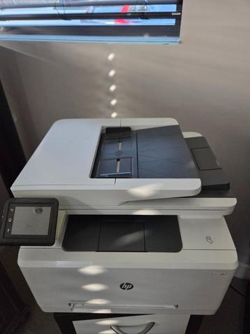 HP Color LaserJet Pro MFP m277dw beschikbaar voor biedingen