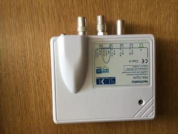 Technetix Antenne versterker wandmontage met 4 uitgangen beschikbaar voor biedingen