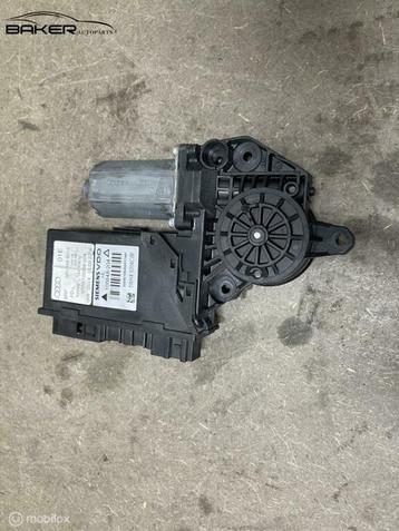 Raammotor linksachter Audi A4 B7 ('04-'07) 8E0959801E beschikbaar voor biedingen