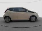 Toyota Aygo 1.0 VVT-i x-play | Camera | Automaat | Bluetooth, 12 maanden, Stof, Gebruikt, 4 stoelen